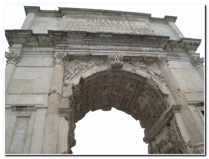 Foro Romano, Arco di Tito
