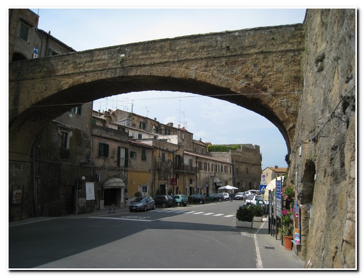 Pittigliano
