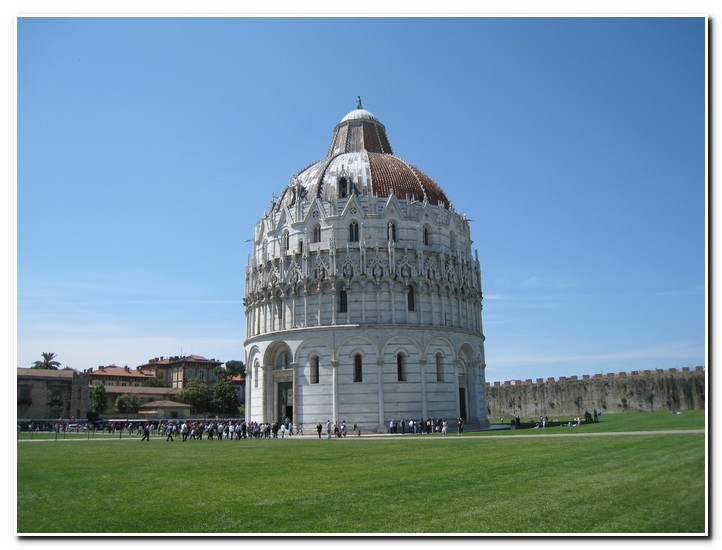 Pisa, Piazza dei Miracoli
Baptisterium