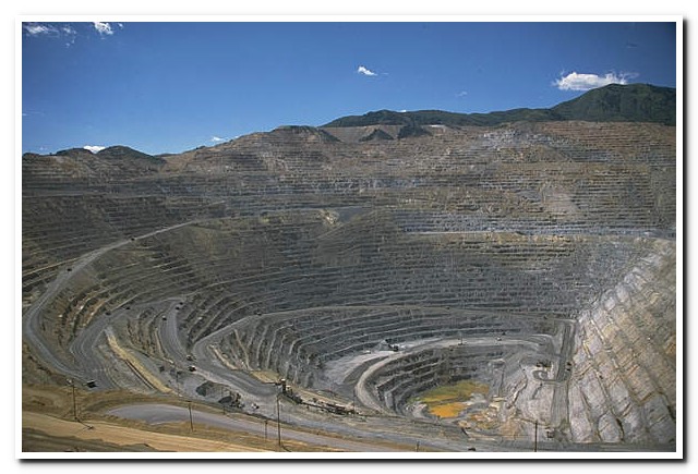 Binham Copper Mine, Utah
